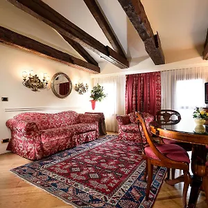 suites-torre-dellorologio-venice.hotelinveneto.com/