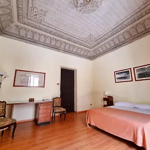 piazza-politeama.sicilyhotelsitaly.net/
