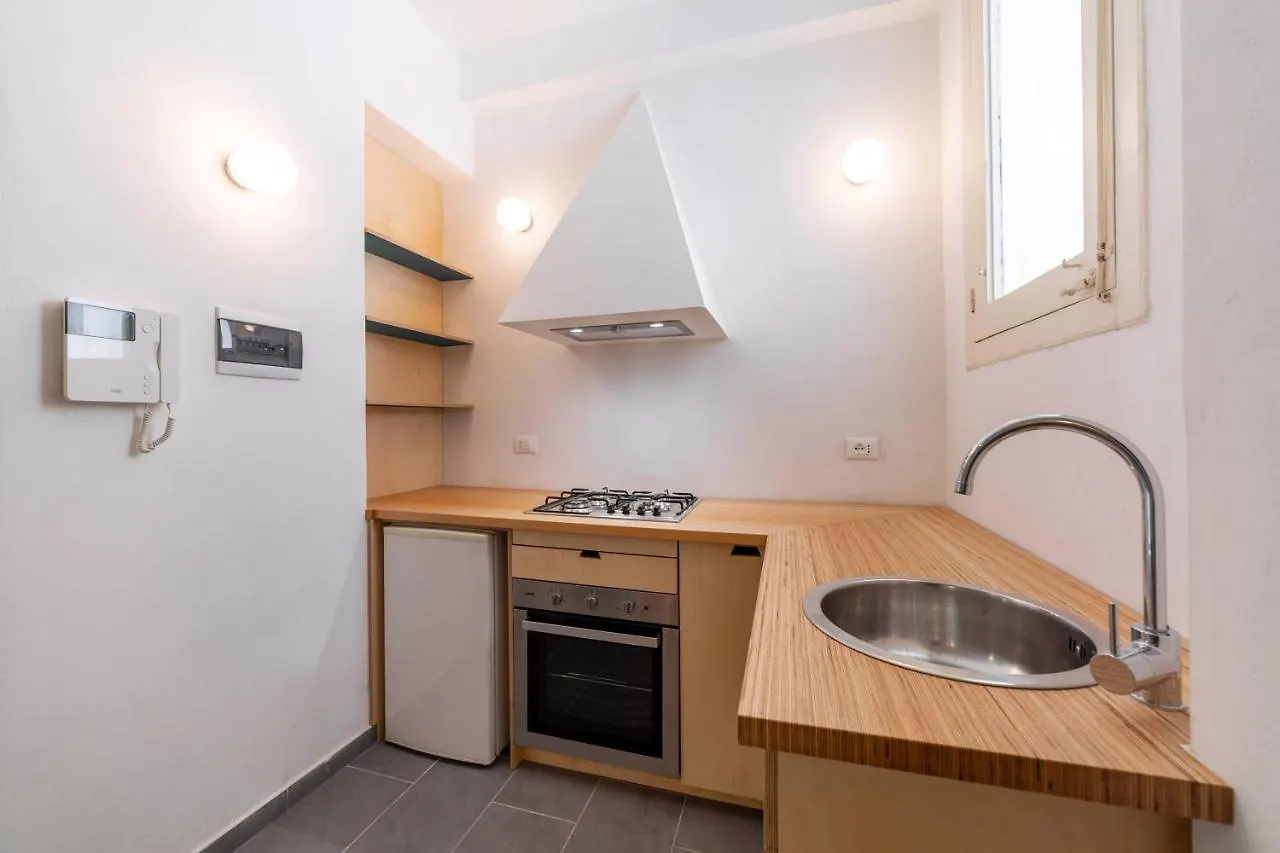** Guest house Mojocohouse Hotel Palermo Italy