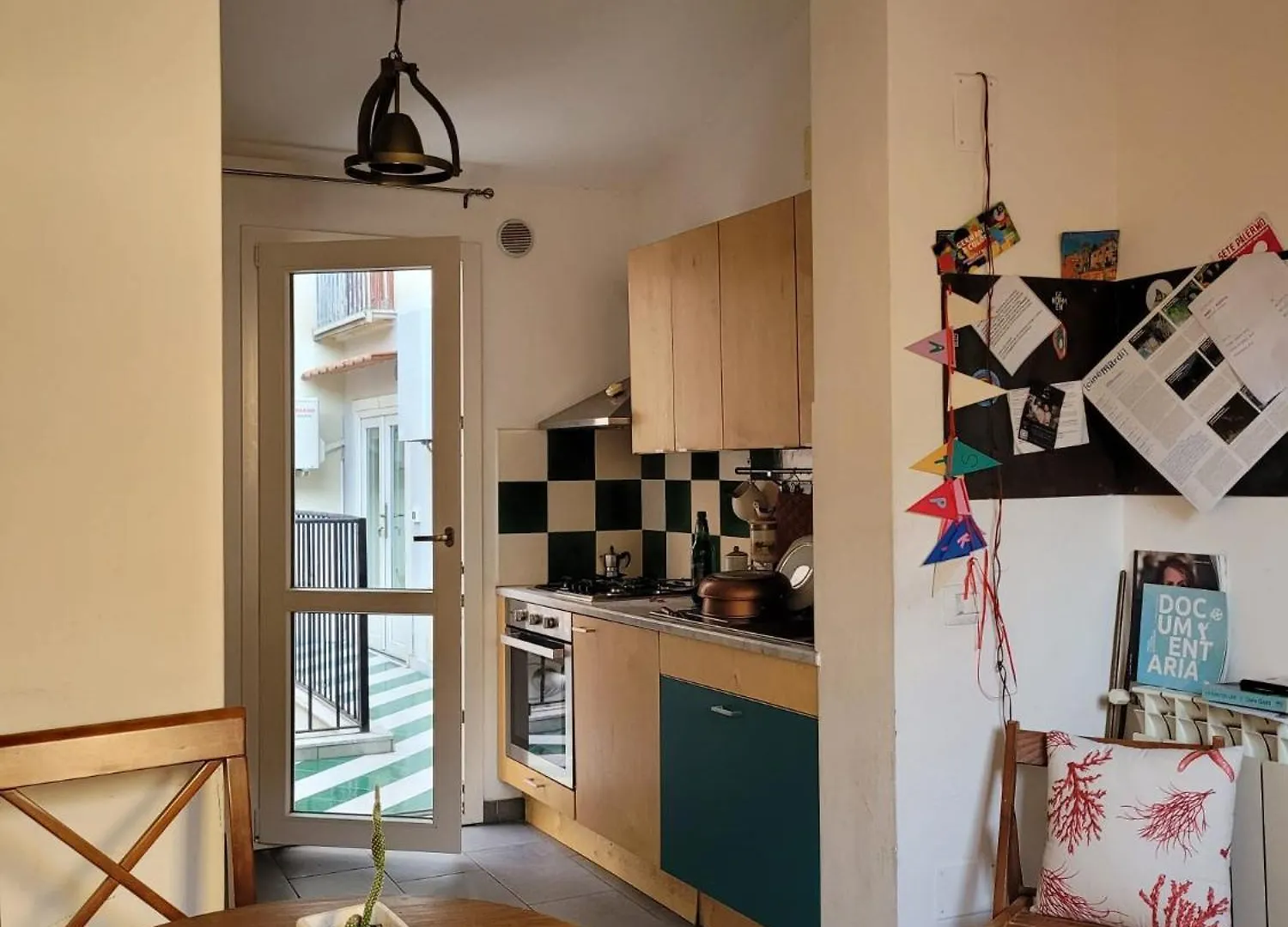 Hotel Mojocohouse Palermo 2*,  Italien