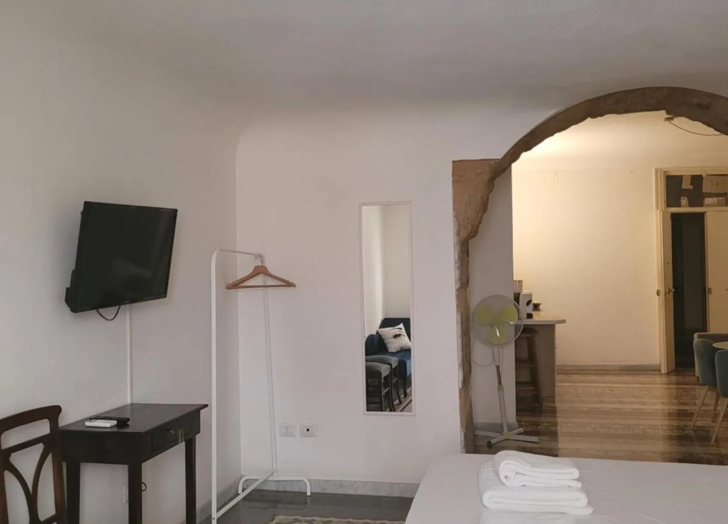 ** Gasthof Hotel Mojocohouse Palermo Italien