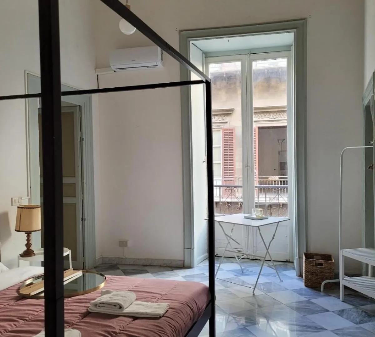 Hotel Mojocohouse Palermo Gasthof